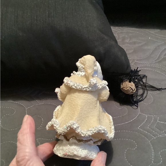 Vintages K’s Collection white Santa Claus vintages 2000, 4.5” tall - Picture 5 of 7